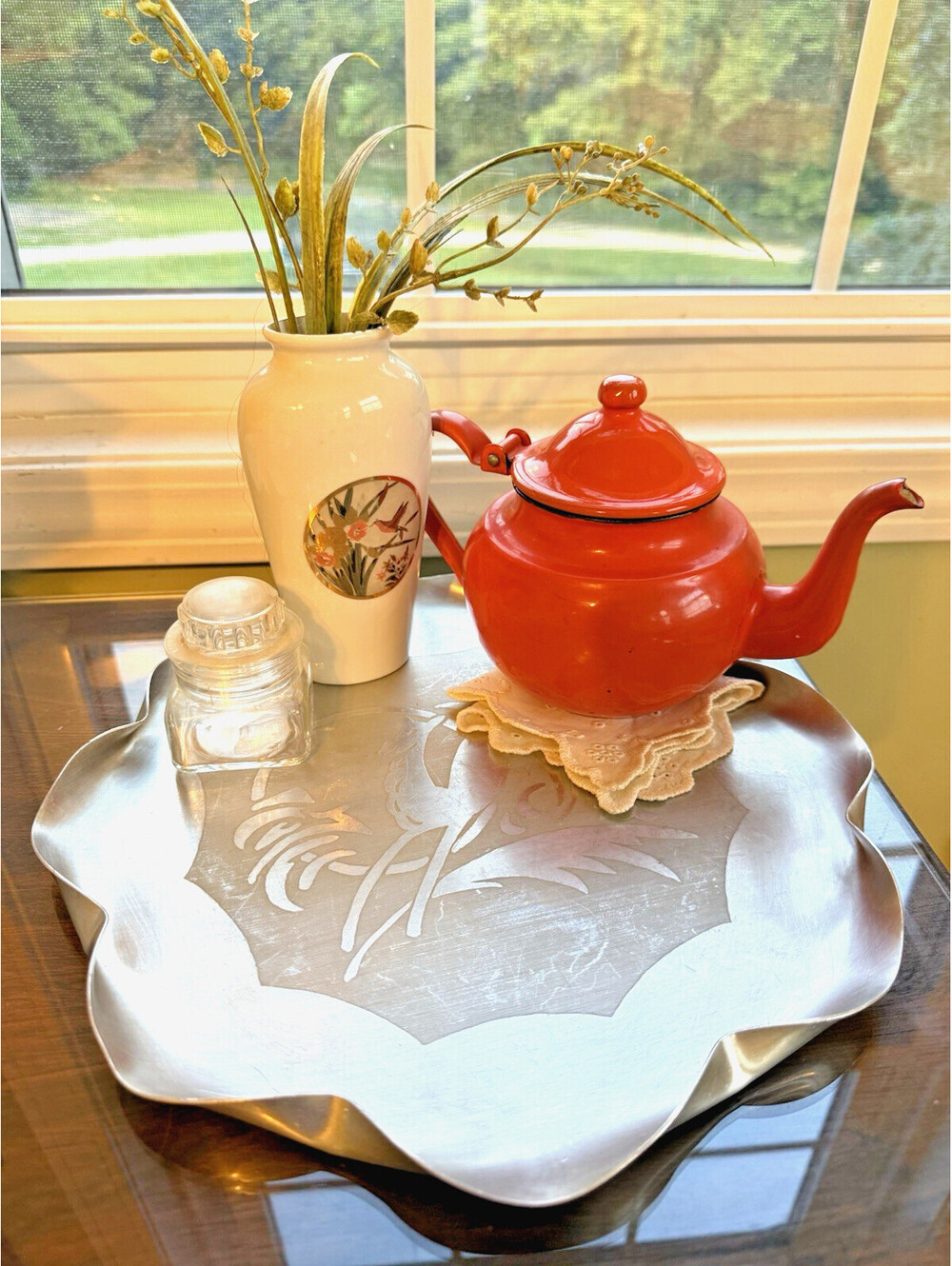 Vintage Primitive Chinoiserie Asian Vignette Decor Lot -tray, teapot, vase, jar